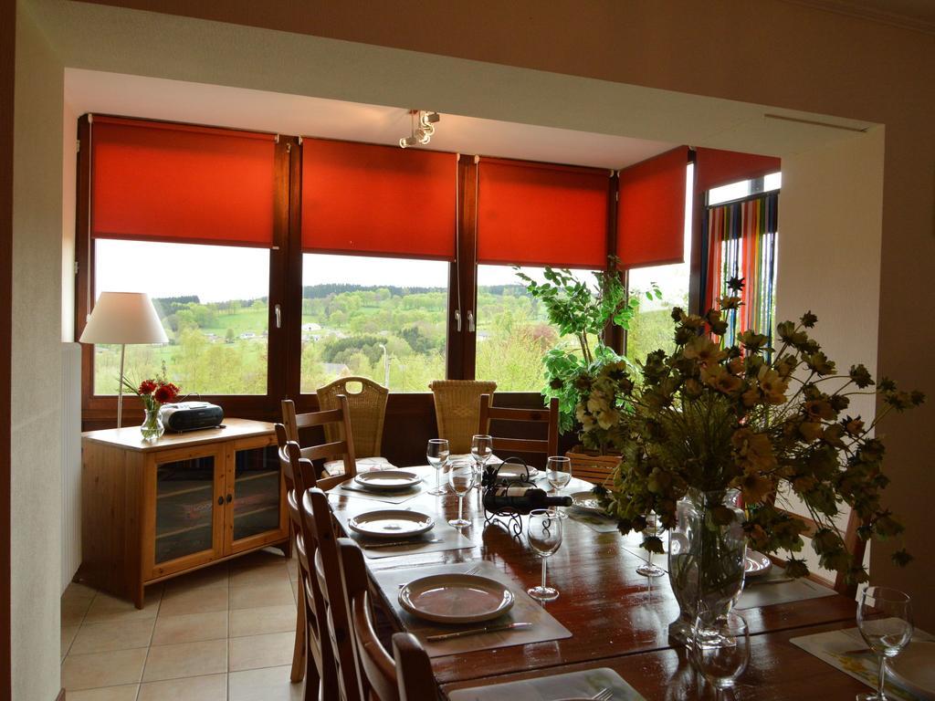 Modish Holiday Home In Waimes With Sauna エクステリア 写真
